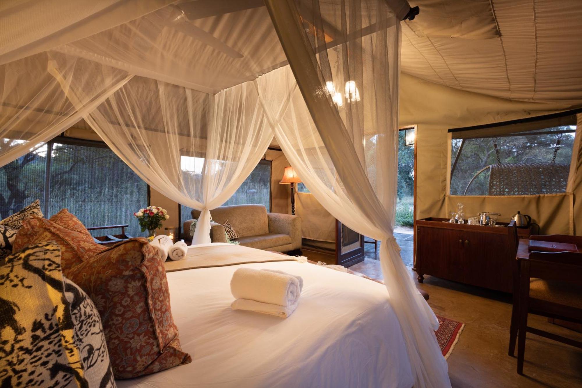 Safari Plains * Mabula Game Reserve