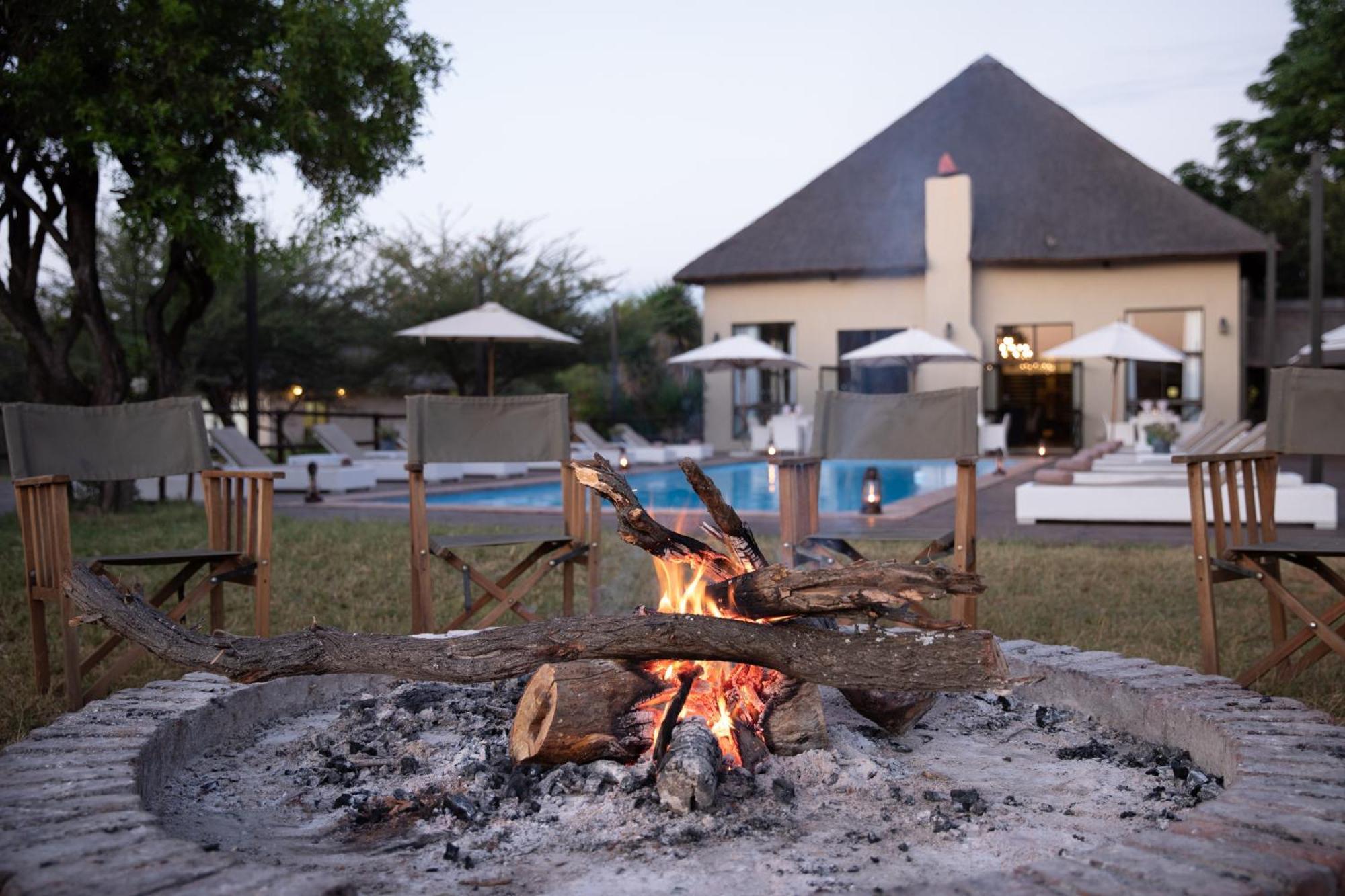 Safari Plains Lodge Mabula Game Reserve